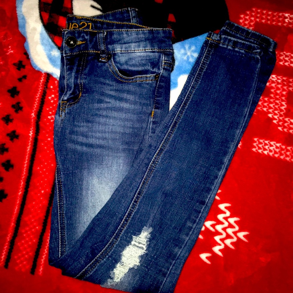 Ripped jeans